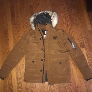 Siksilk brown winter jacket